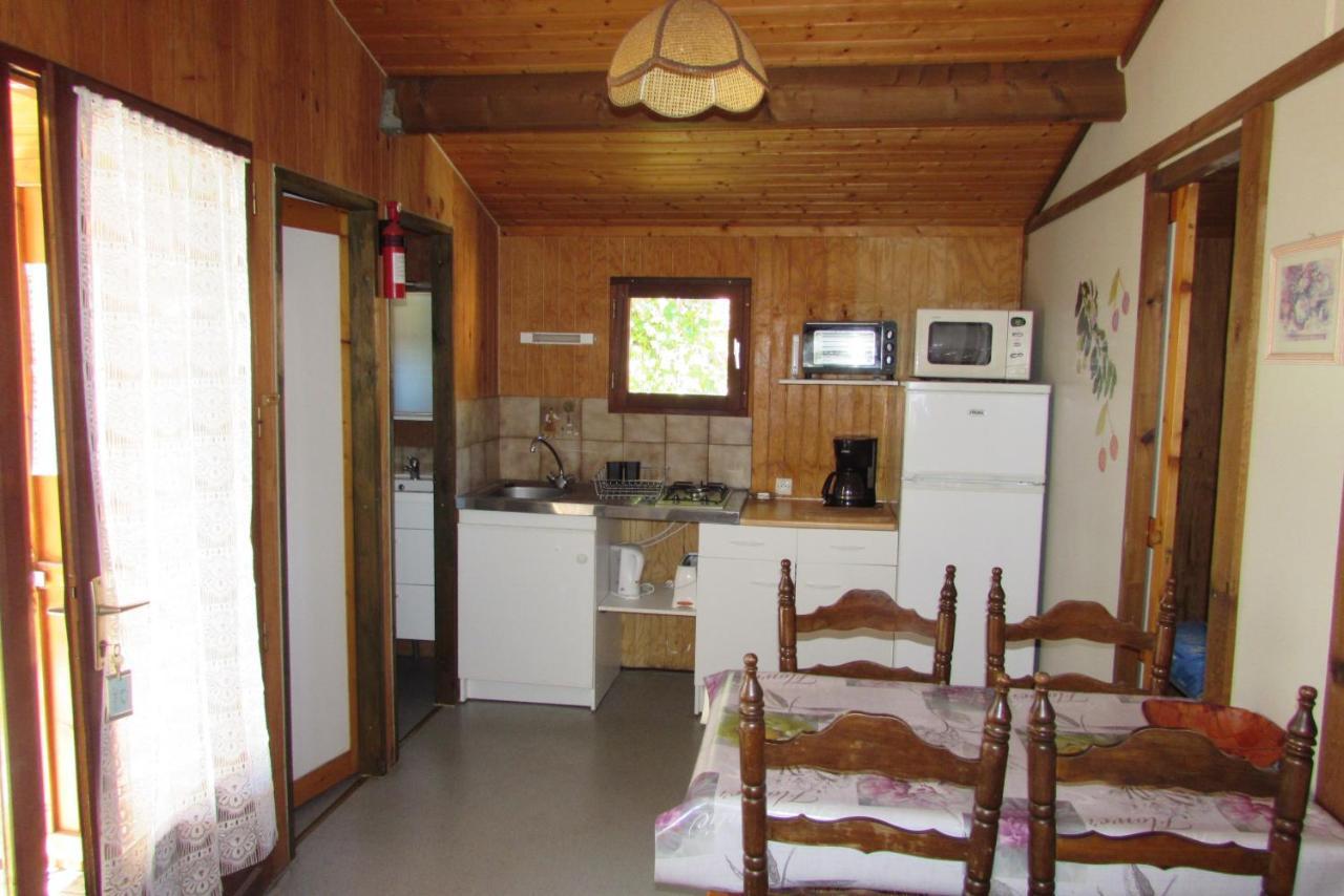 Les Chalets Du Verger Des Ascarines Corneilla-de-Conflent Kültér fotó